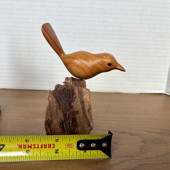 Handcrafted Wooden Bird Figurines On Rustic Wood Artsy Beachy MCM - Picture 6 of 11